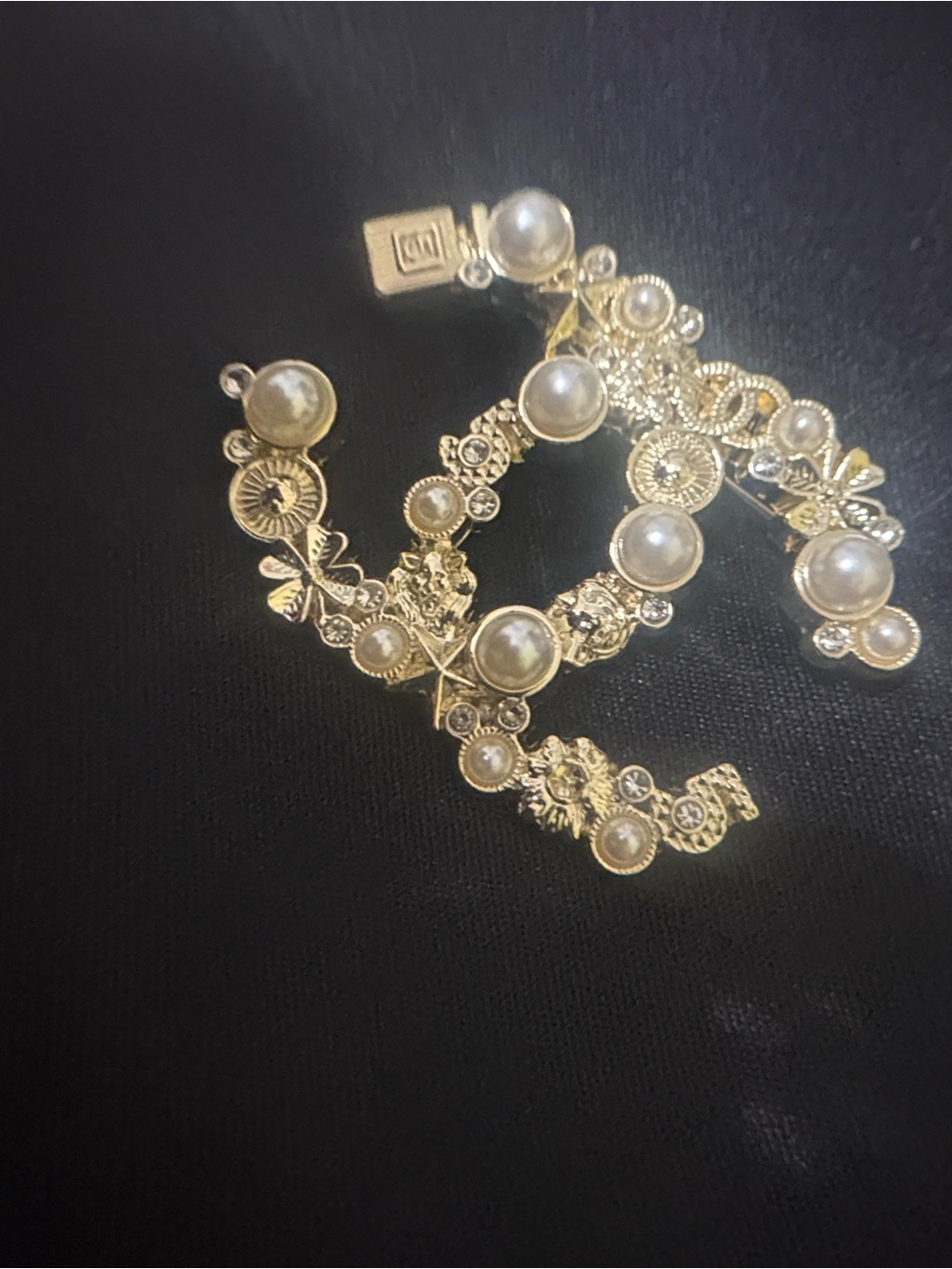 CHANEL Gold-Tone Pearl & Crystal CC Brooch